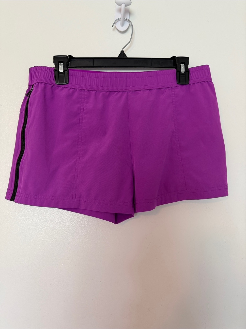 Fabletics Eloise Athletic Running Shorts Purple Side Zip Medium